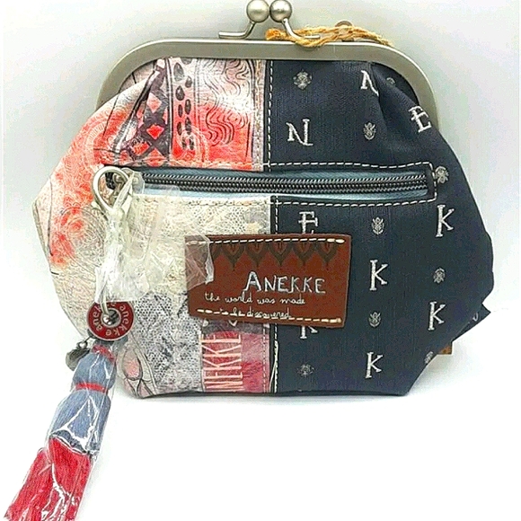 Anekke Oversized Change Purse Hand Bag - Picture 2 of 6